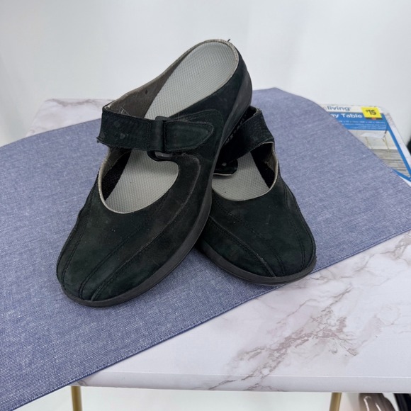 Merrell Shoes - Merrell Topo Clutch Black Suede Mary Jane Clogs Comfort Shoe Women's 9.5 #450379